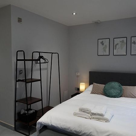 Luxury 5Bd Suite Guest House Londra Exterior foto