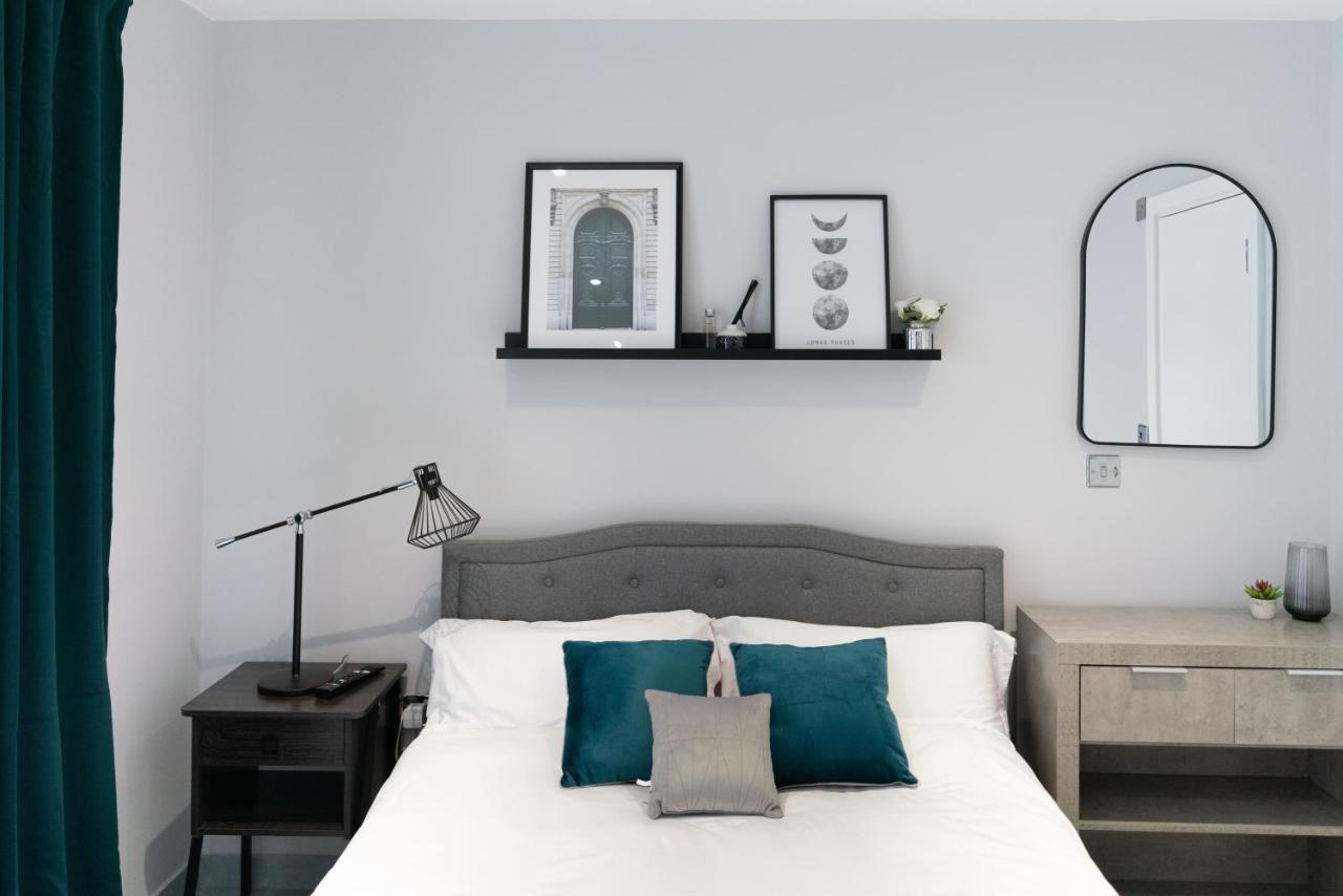 Luxury 5Bd Suite Guest House Londra Exterior foto