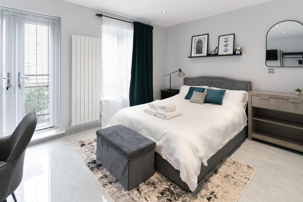 Luxury 5Bd Suite Guest House Londra Exterior foto