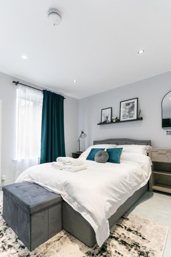 Luxury 5Bd Suite Guest House Londra Exterior foto