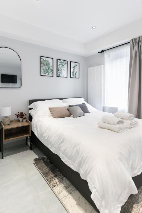 Luxury 5Bd Suite Guest House Londra Exterior foto