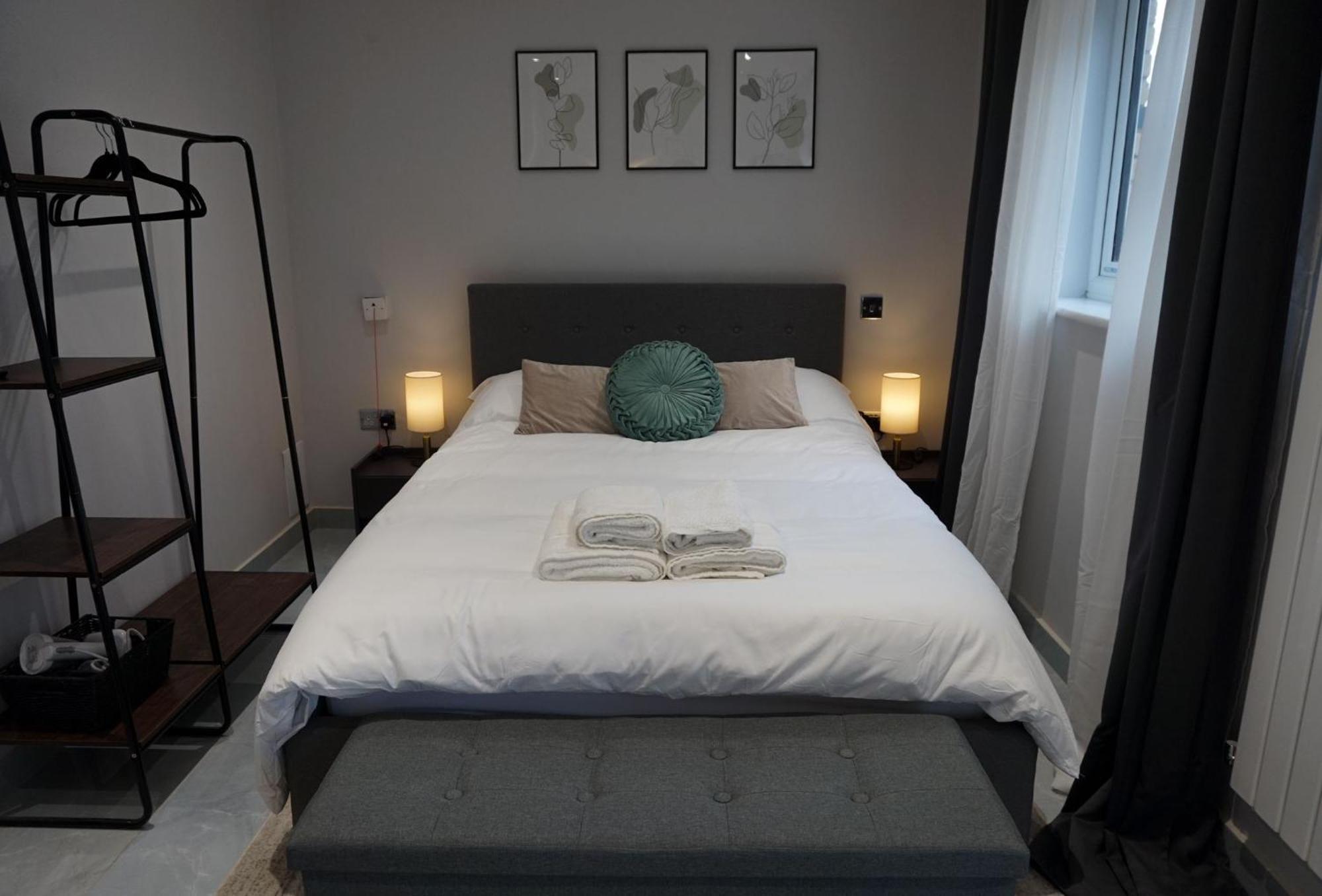 Luxury 5Bd Suite Guest House Londra Exterior foto